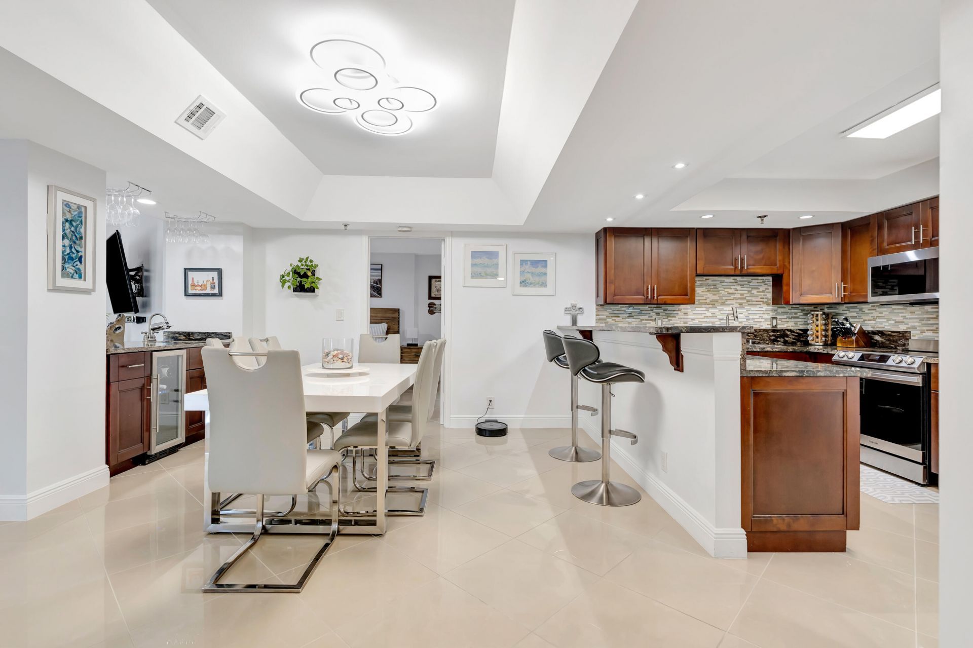 176 Helios, Unit 108, Jupiter, FL 33477 Photo