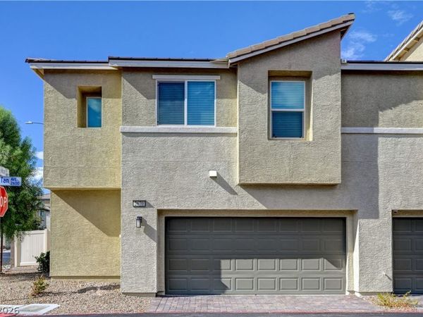 2670 Bengal Tan Avenue, North Las Vegas, NV 89086