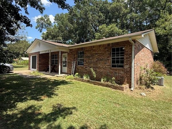 1702 NE Avenue 2 , Atkins, AR 72823