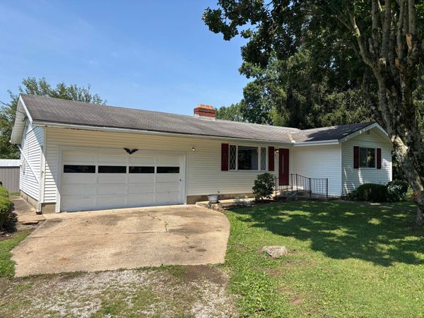 431 Wood Street , Pataskala, OH 43062