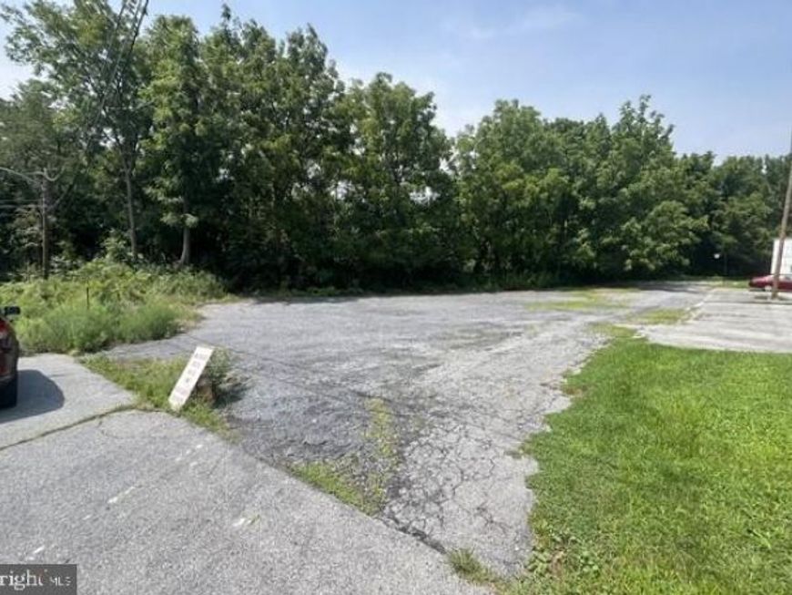 2202 Kutztown Road, Reading, PA 19605 Main Photo