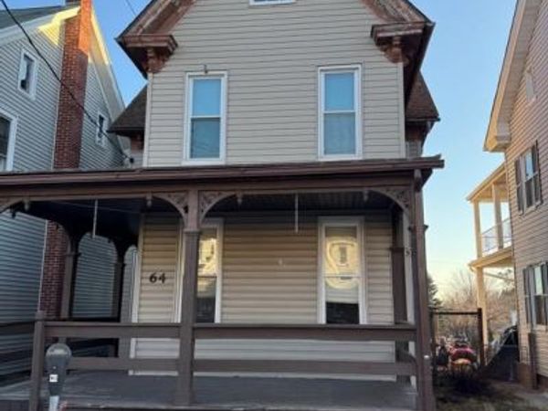 64 W MAIN STREET , Unit 1, DALLASTOWN, PA 17313