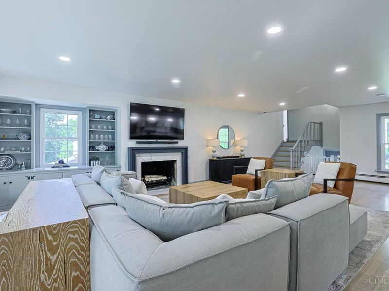 4006 Miami Rd, Mariemont, OH 45227 Photo 10