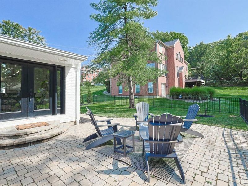 4006 Miami Rd, Mariemont, OH 45227 Photo 48