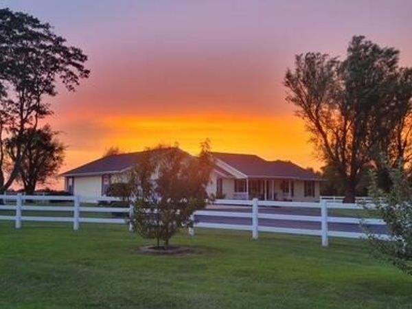 3183 State Highway Mm, Mountain Grove, MO 65711