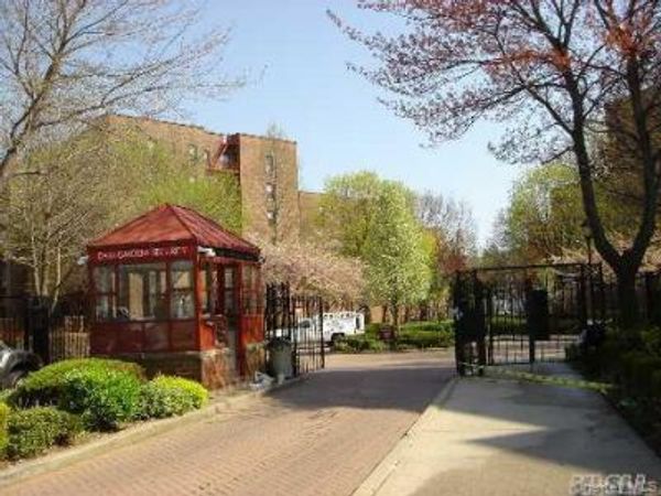 150-25 72 Road , Unit 1J, Kew Garden Hills, NY 11367