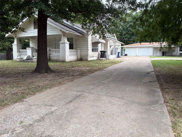 3201 E 47th Street , Tulsa, OK 74105