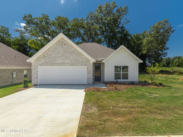 359 Willow Way, Canton, MS 39046