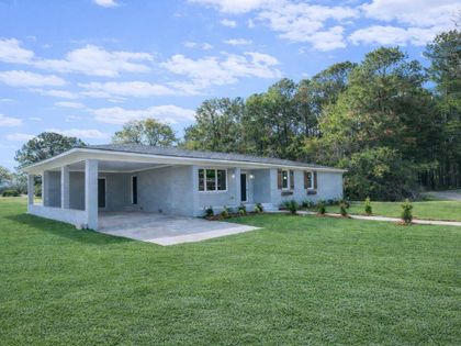1142 Pearson Road Manning, SC 29102