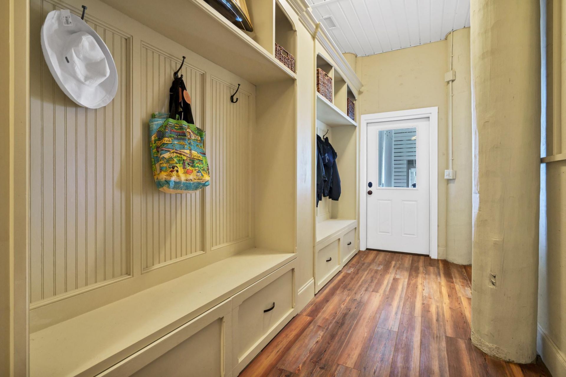1250 Hammocks Way Photo 41