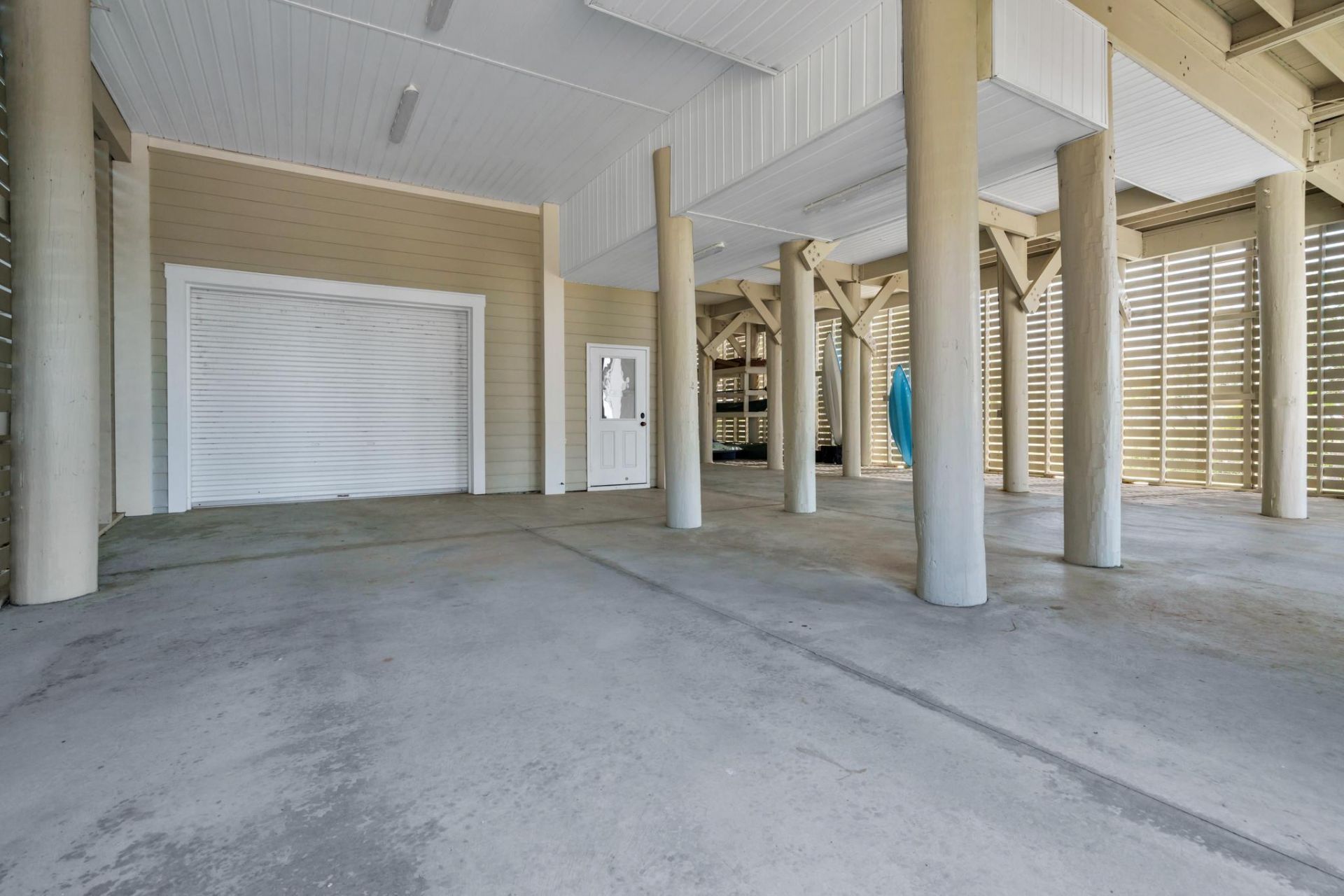 1250 Hammocks Way Photo 45