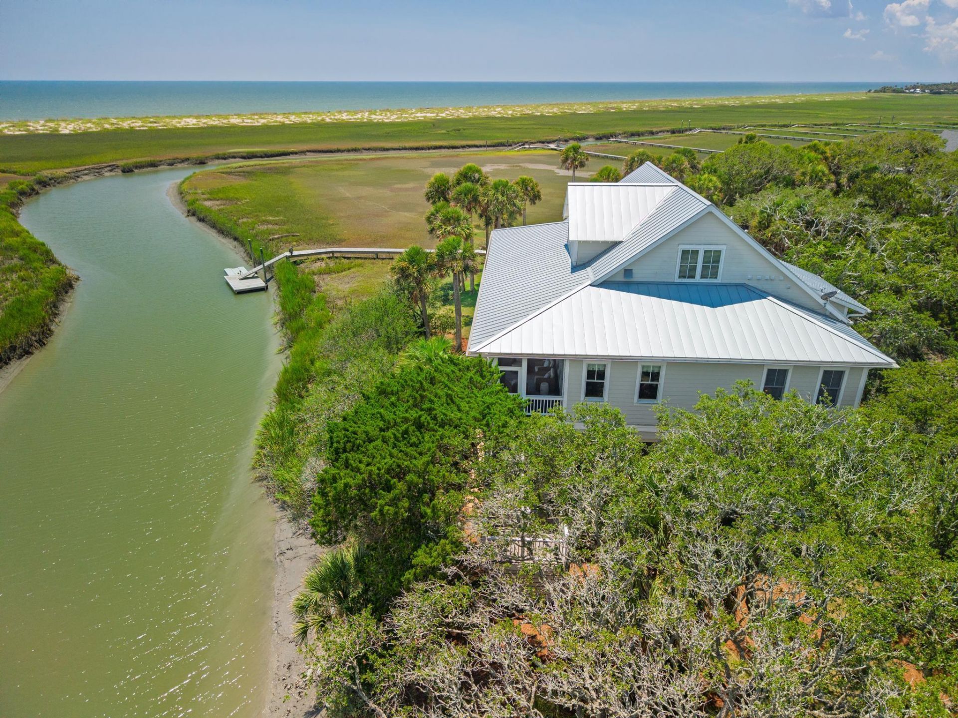 1250 Hammocks Way Photo 61