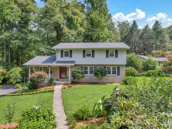 307 Woodland Trail , Unit 8, Laurel Park, NC 28739