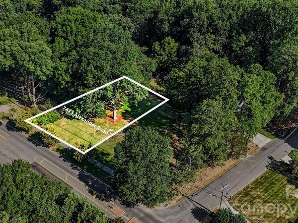 7413 Alexander Road, Charlotte, NC 28270