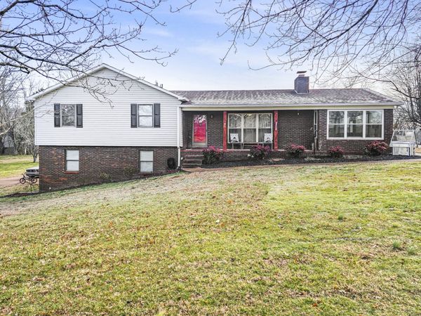 55 Morris Dr , Carthage, TN 37030