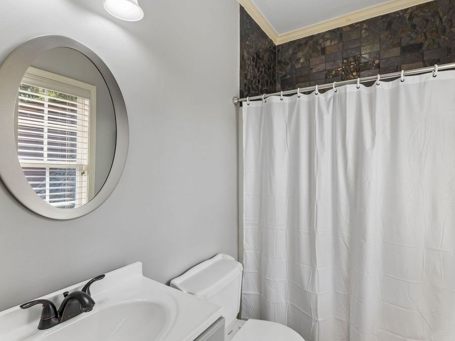 Property Image 70