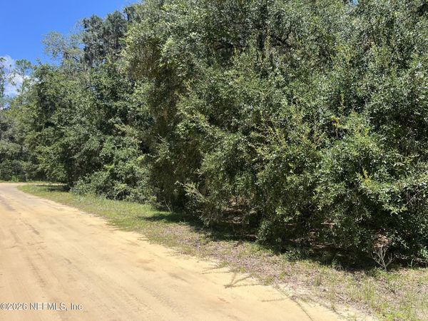 106 BAYBERRY Drive, Hawthorne, FL 32640