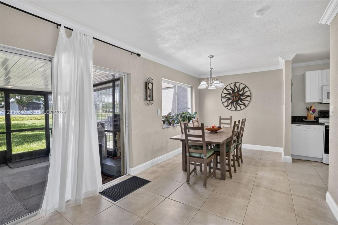 10725 NW 30th Pl, Unit 4, Sunrise, FL 33322 Photo