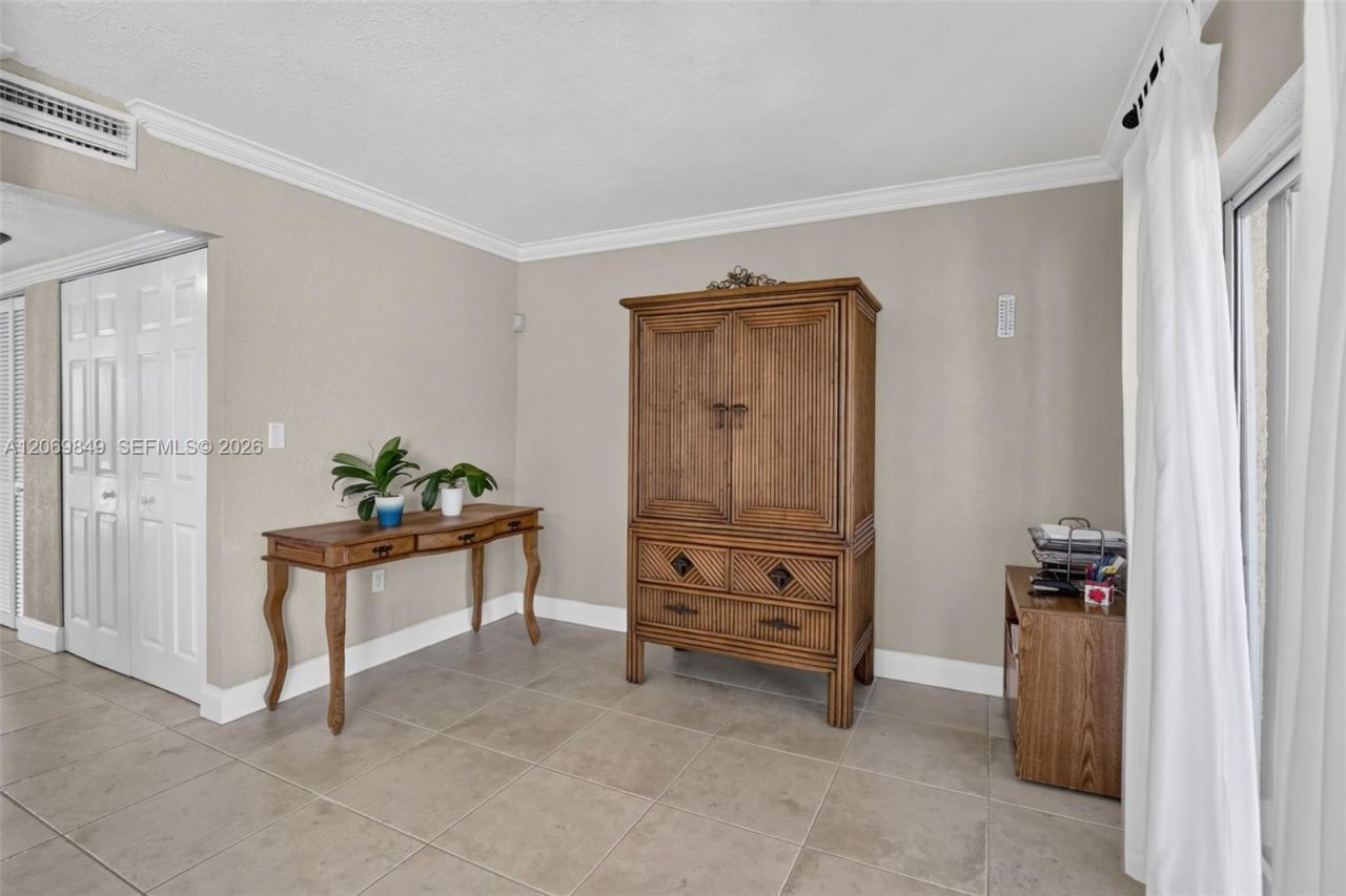 10725 NW 30th Pl, Unit 4, Sunrise, FL 33322 Photo