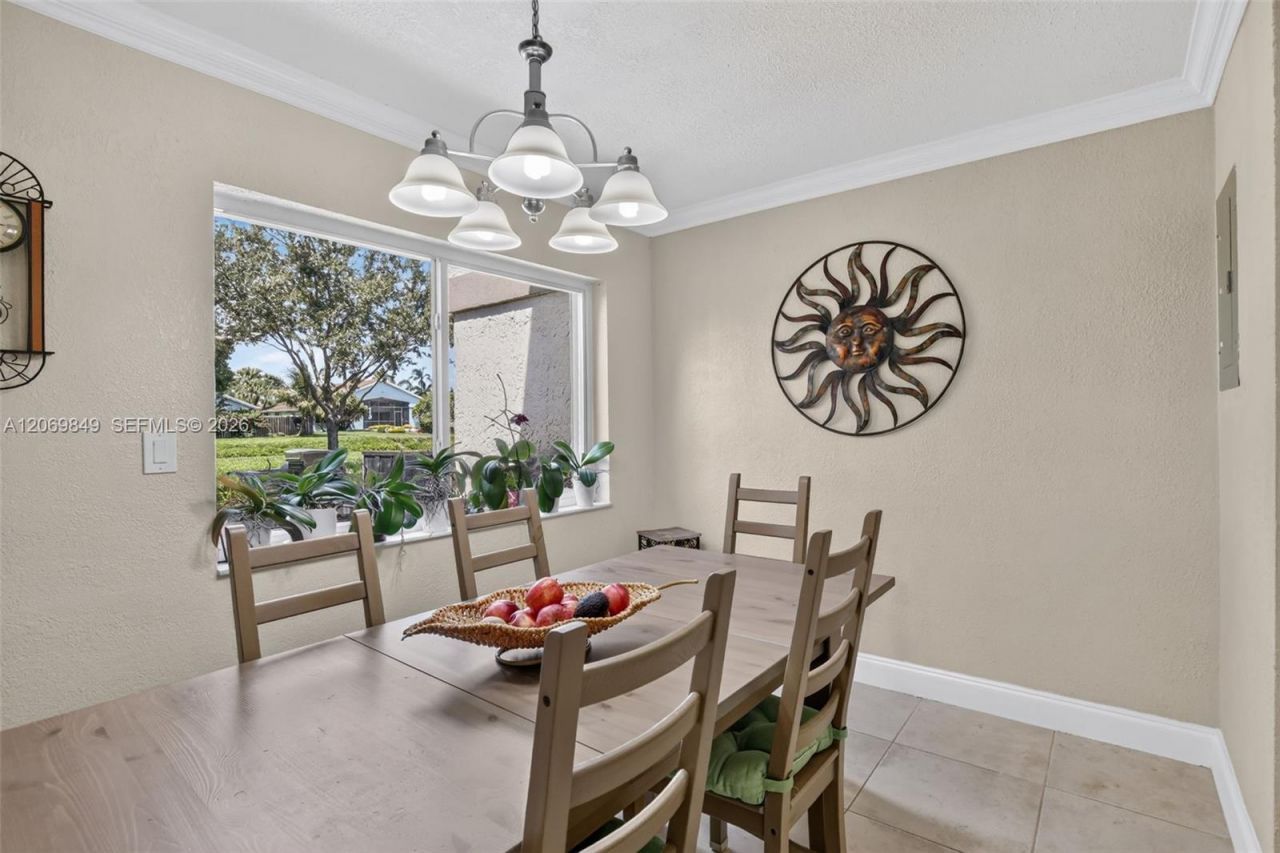 10725 NW 30th Pl, Unit 4, Sunrise, FL 33322 Photo