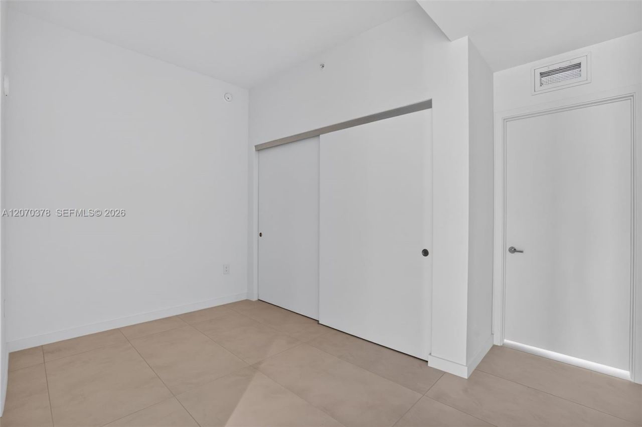 1400 Biscayne Boulevard , Unit 1605, Miami, FL 33132 Photo