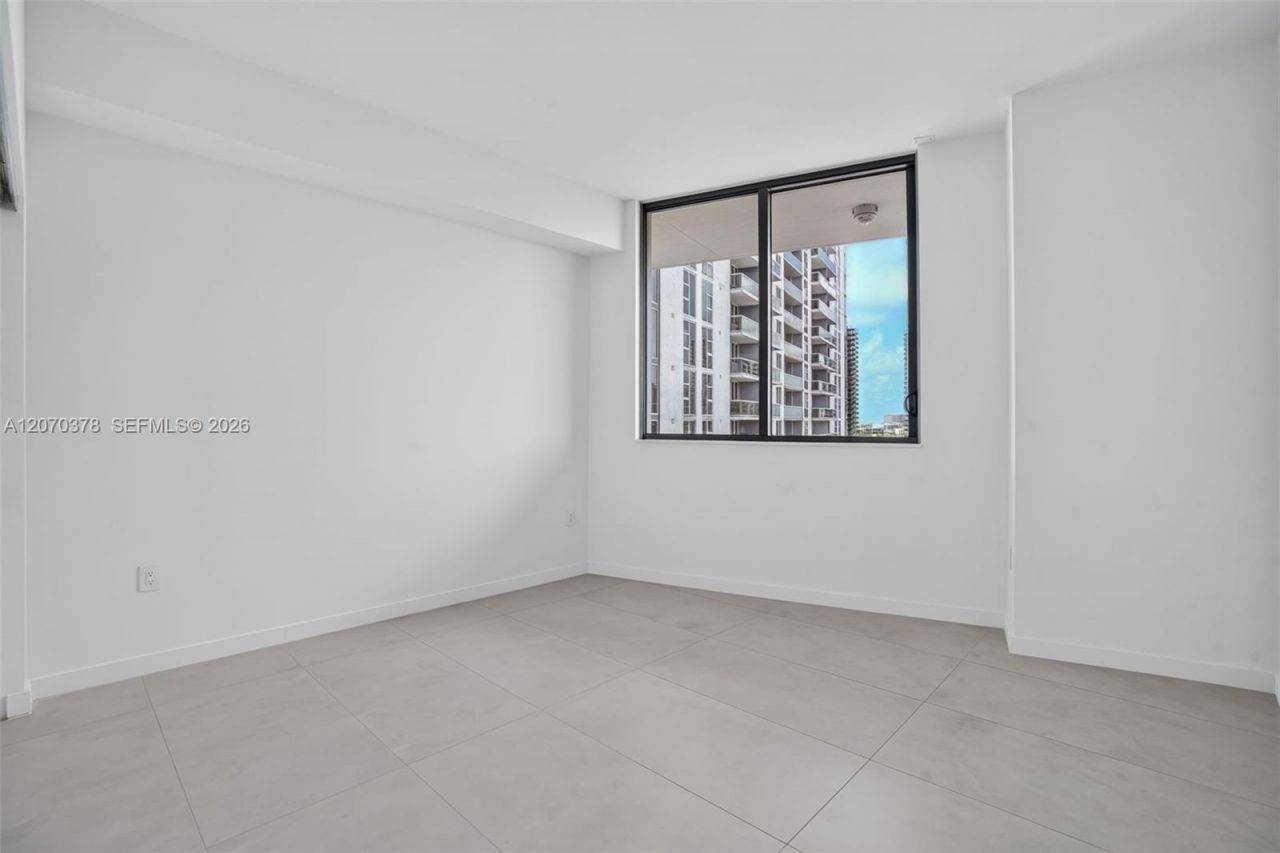 1400 Biscayne Boulevard , Unit 1605, Miami, FL 33132 Photo