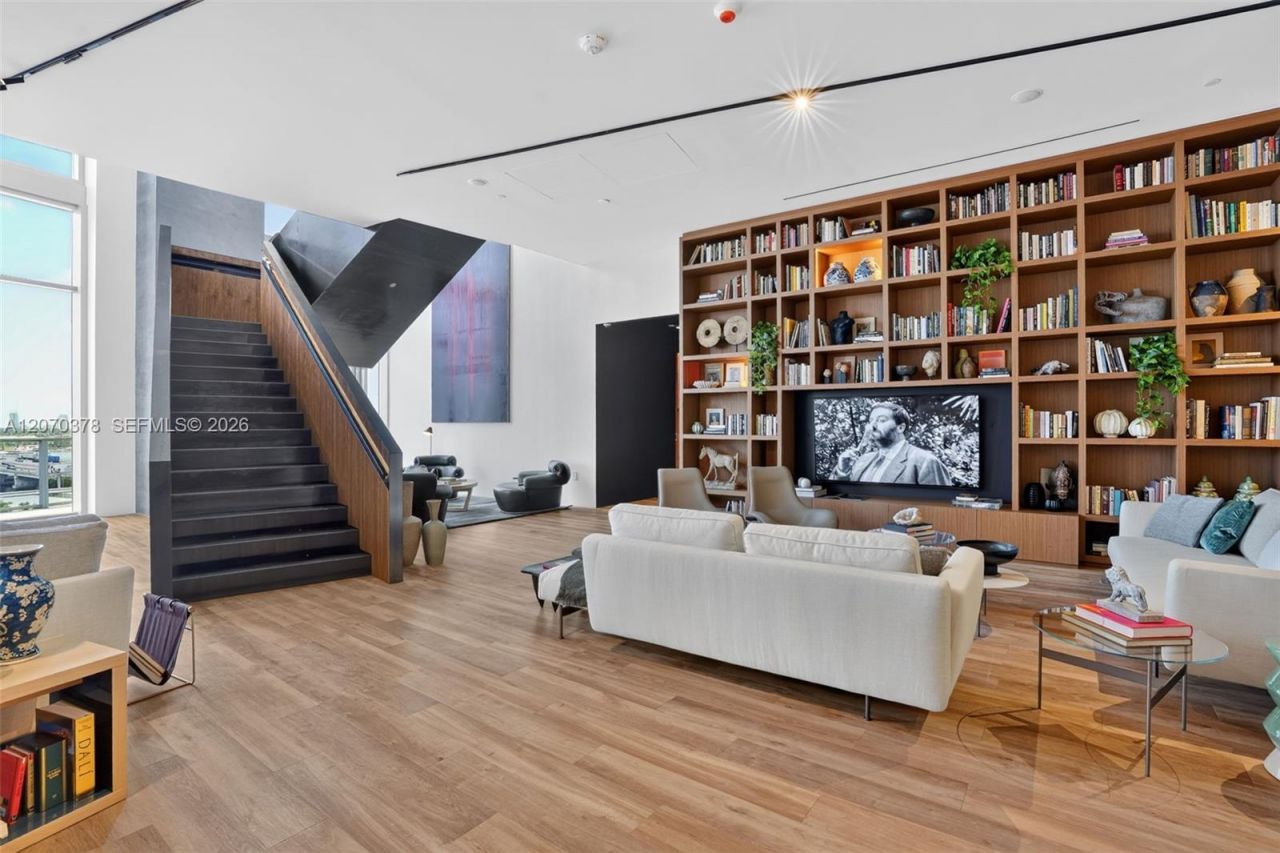 1400 Biscayne Boulevard , Unit 1605, Miami, FL 33132 Photo