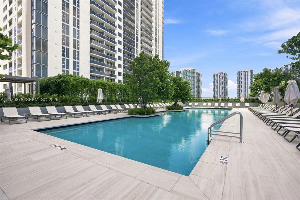 1400 Biscayne Boulevard , Unit 1605, Miami, FL 33132 Photo