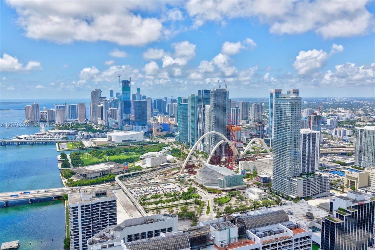 1400 Biscayne Boulevard , Unit 1605, Miami, FL 33132 Photo