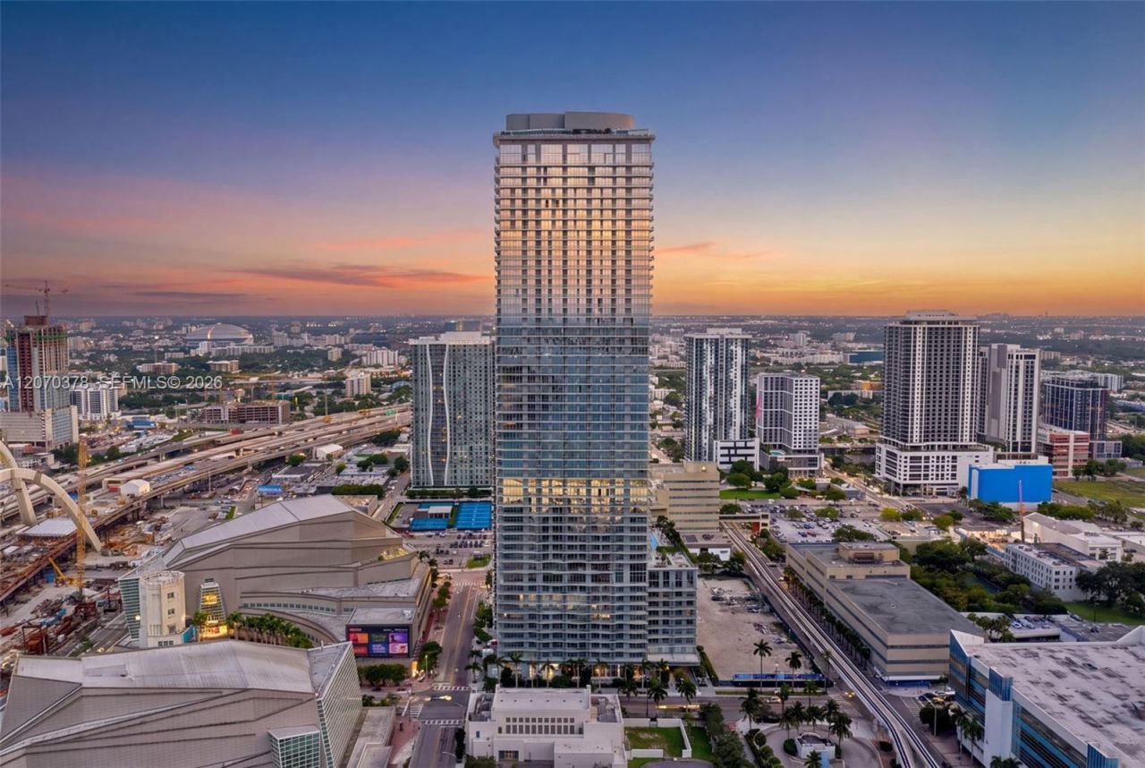 1400 Biscayne Boulevard , Unit 1605, Miami, FL 33132 Photo