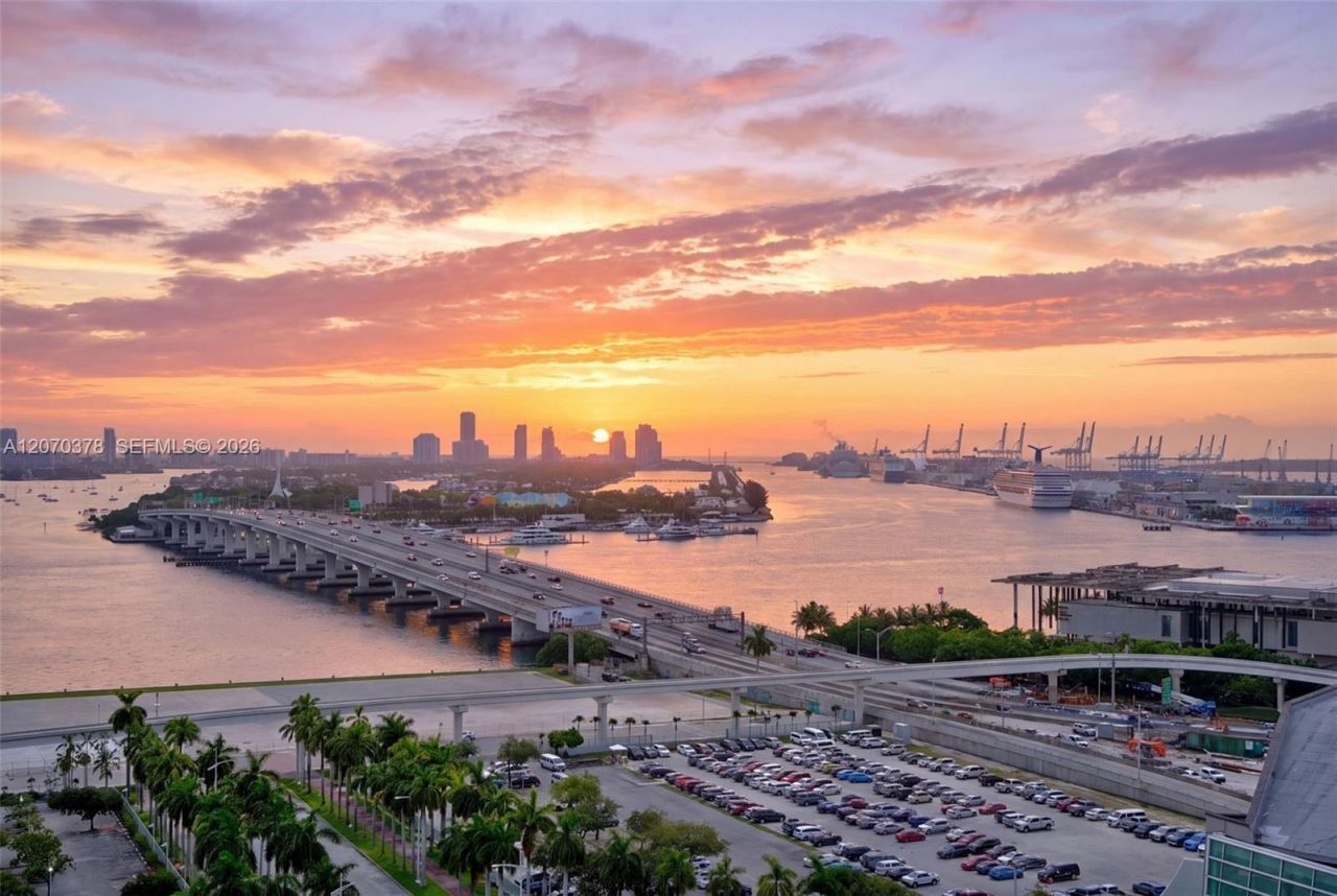 1400 Biscayne Boulevard , Unit 1605, Miami, FL 33132 Photo