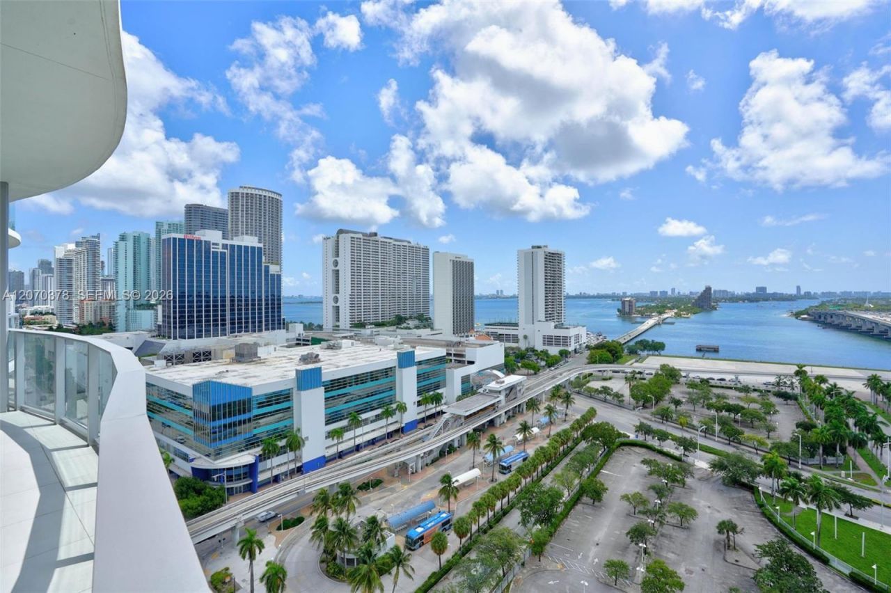 1400 Biscayne Boulevard , Unit 1605, Miami, FL 33132 Photo