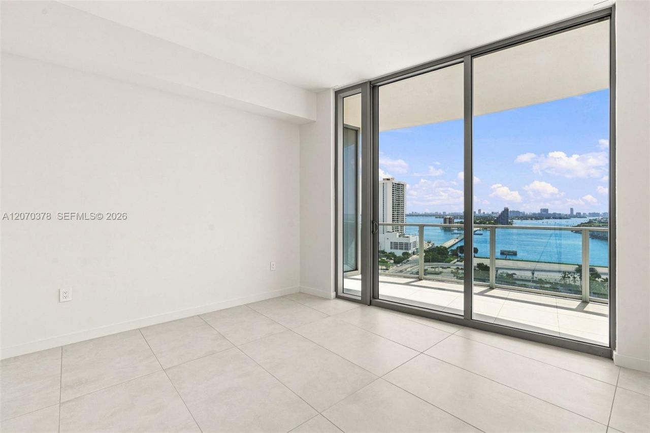 1400 Biscayne Boulevard , Unit 1605, Miami, FL 33132 Photo