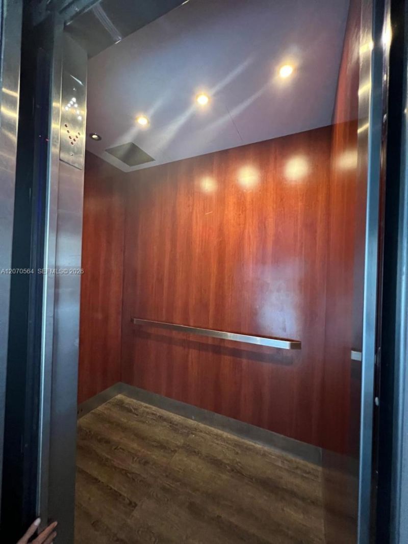310 Fontainebleau Blvd , Unit 204, Miami, FL 33172 Photo