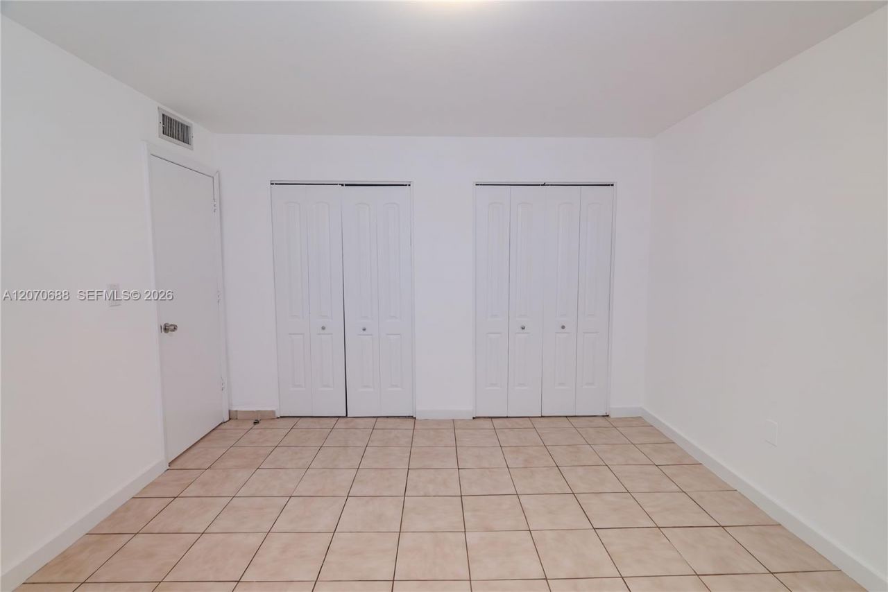 921 Jefferson Ave, Unit 3C, Miami Beach, FL 33139 Photo