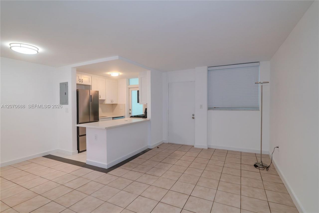 921 Jefferson Ave, Unit 3C, Miami Beach, FL 33139 Photo