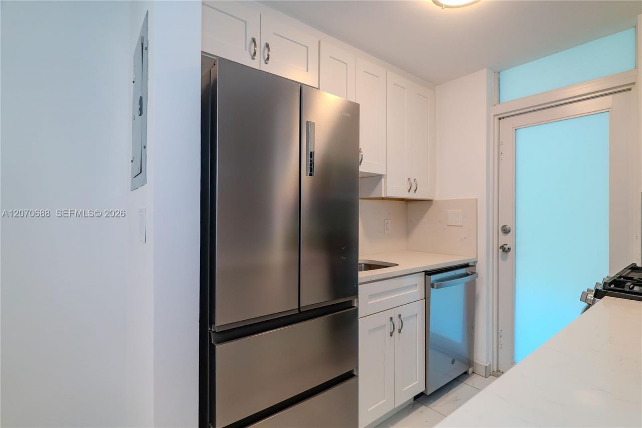921 Jefferson Ave, Unit 3C, Miami Beach, FL 33139 Photo