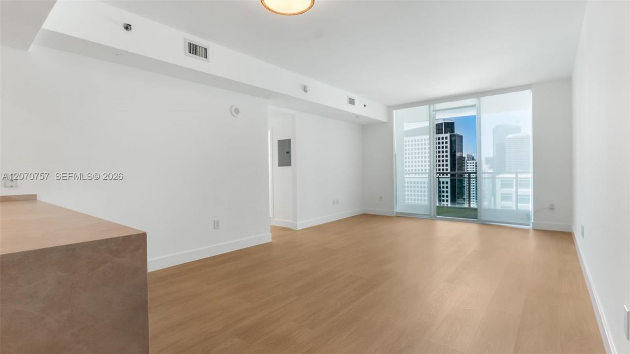 951 Brickell Ave, Unit 3801, Miami, FL 33131 Photo