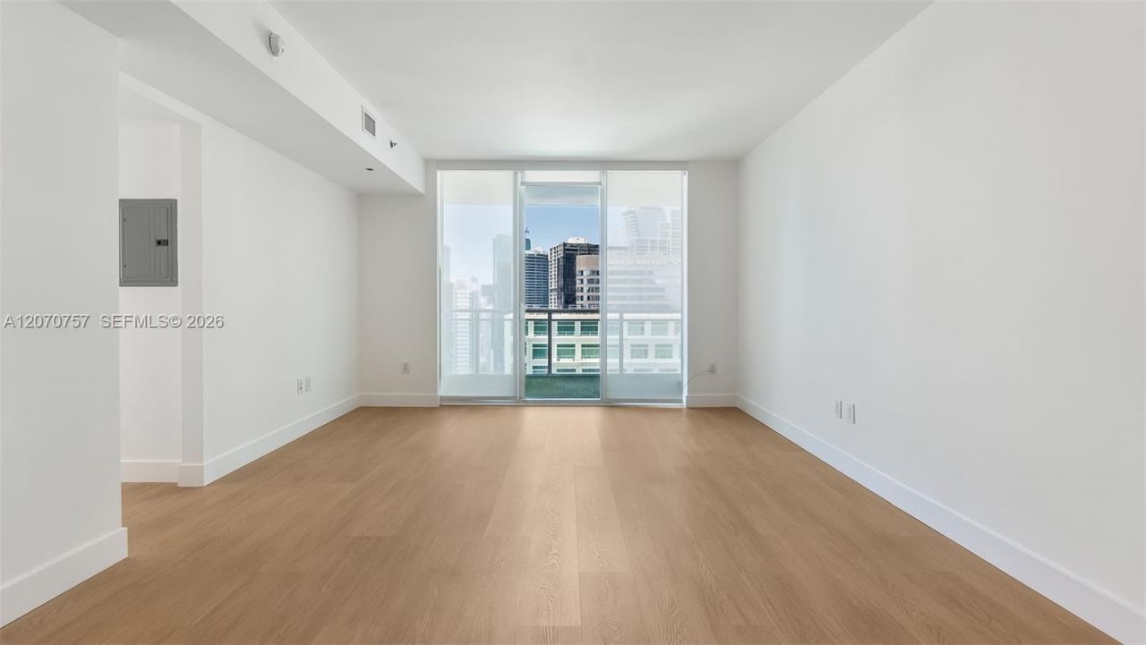 951 Brickell Ave, Unit 3801, Miami, FL 33131 Photo