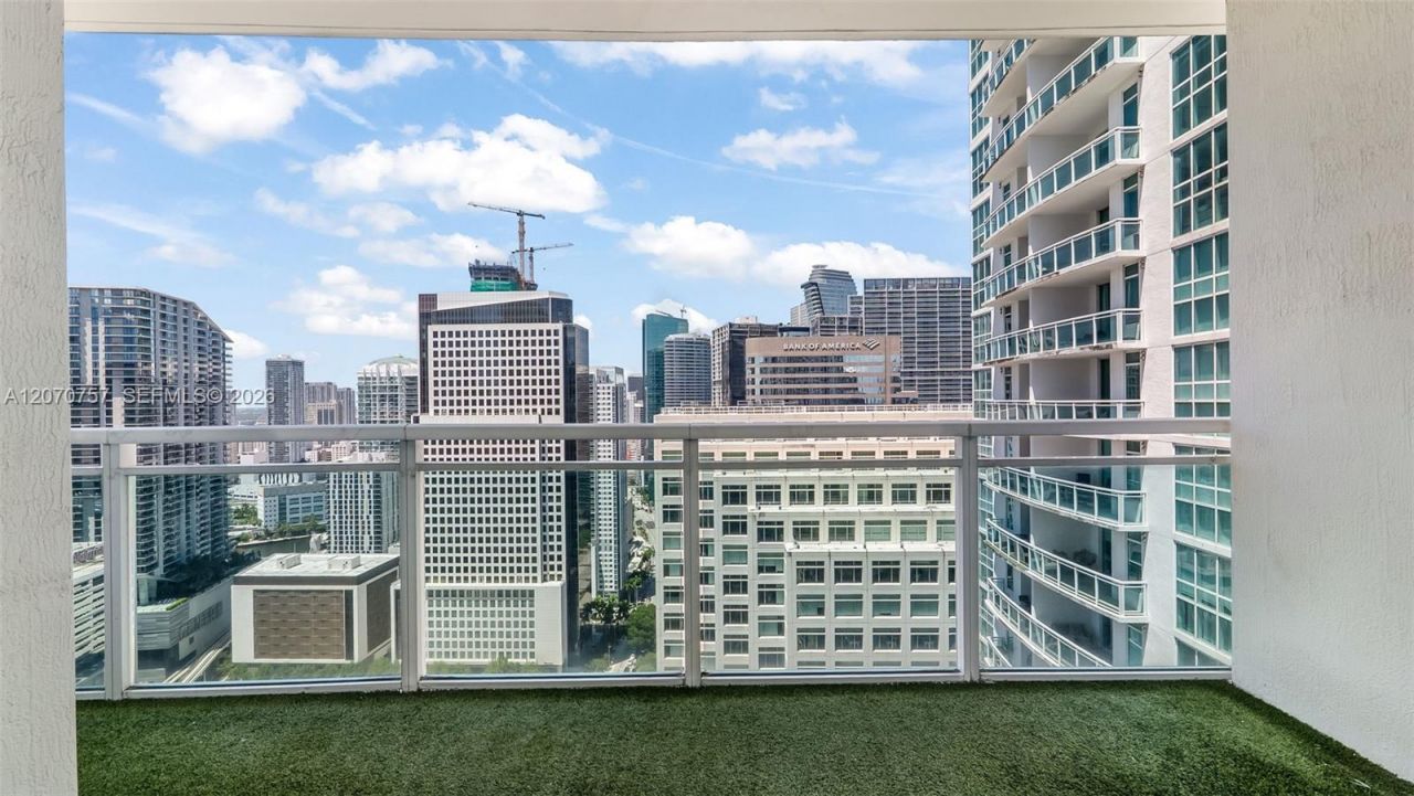 951 Brickell Ave, Unit 3801, Miami, FL 33131 Photo