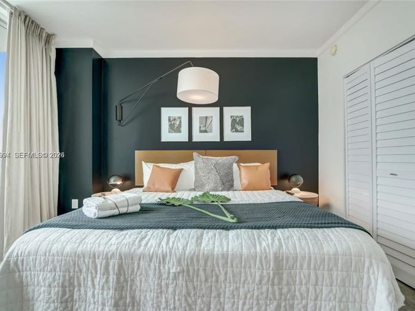 2889 Mcfarlane Rd , Unit 1112, Miami, FL 33133