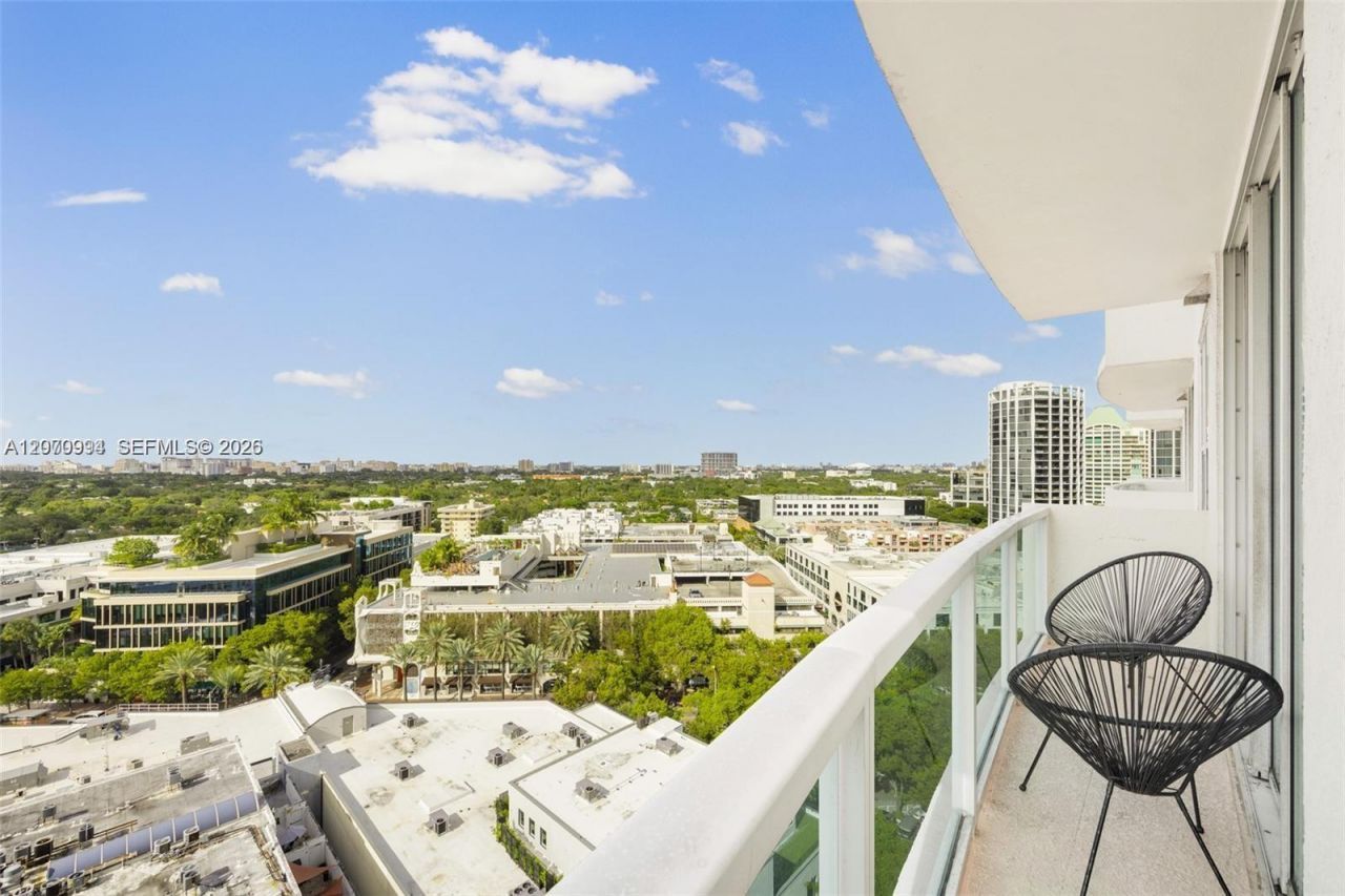 2889 Mcfarlane Rd , Unit 1112, Miami, FL 33133 Photo