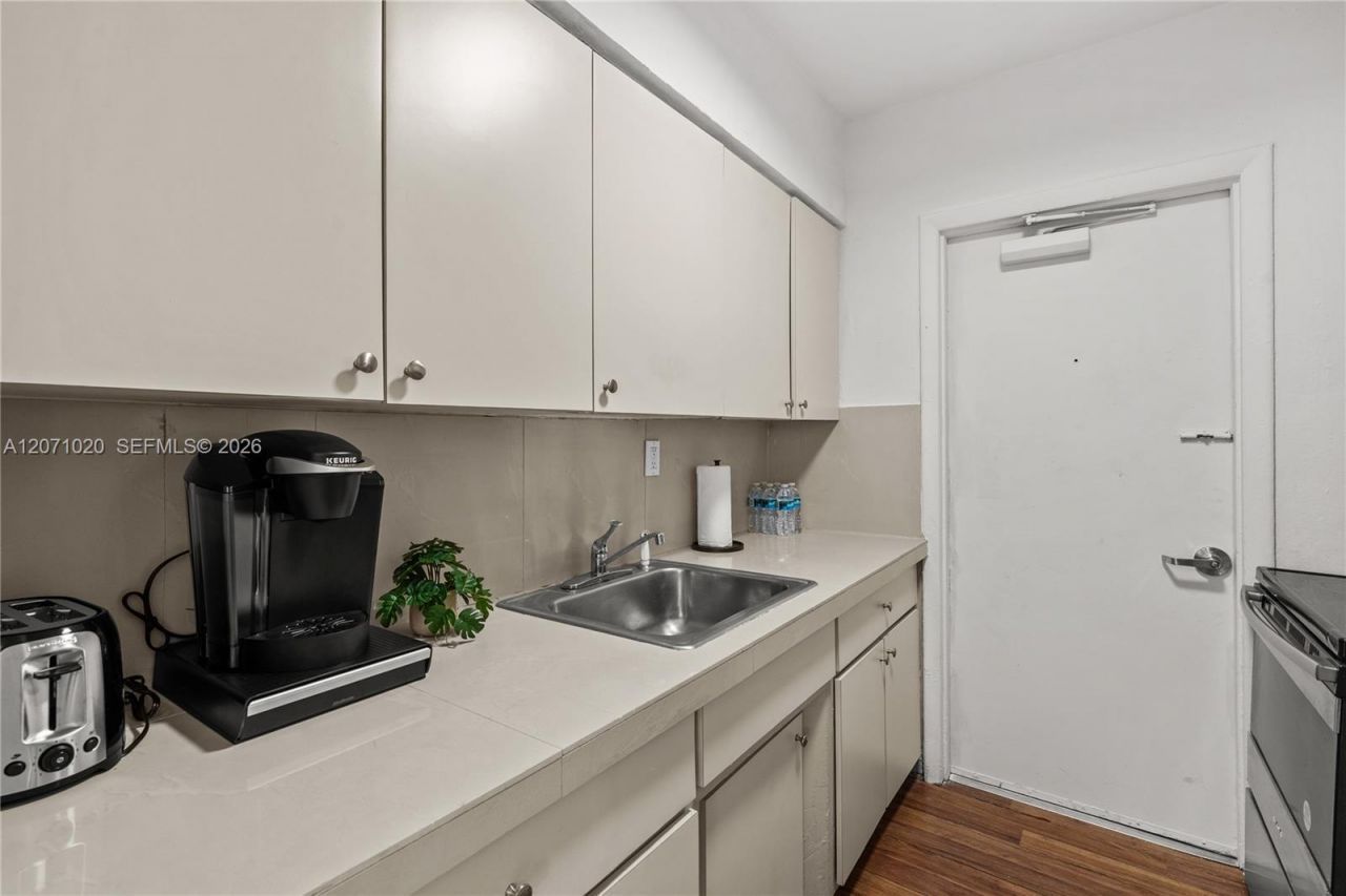 1685 Jefferson Ave, Unit 1, Miami Beach, FL 33139 Photo