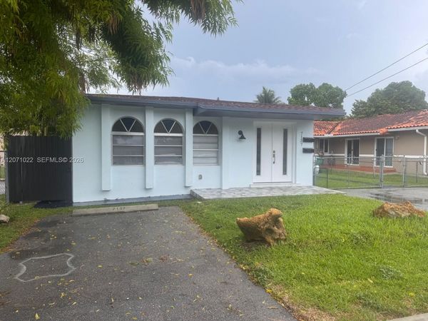 7135 SW 22nd St, Unit 7137, Miami, FL 33155