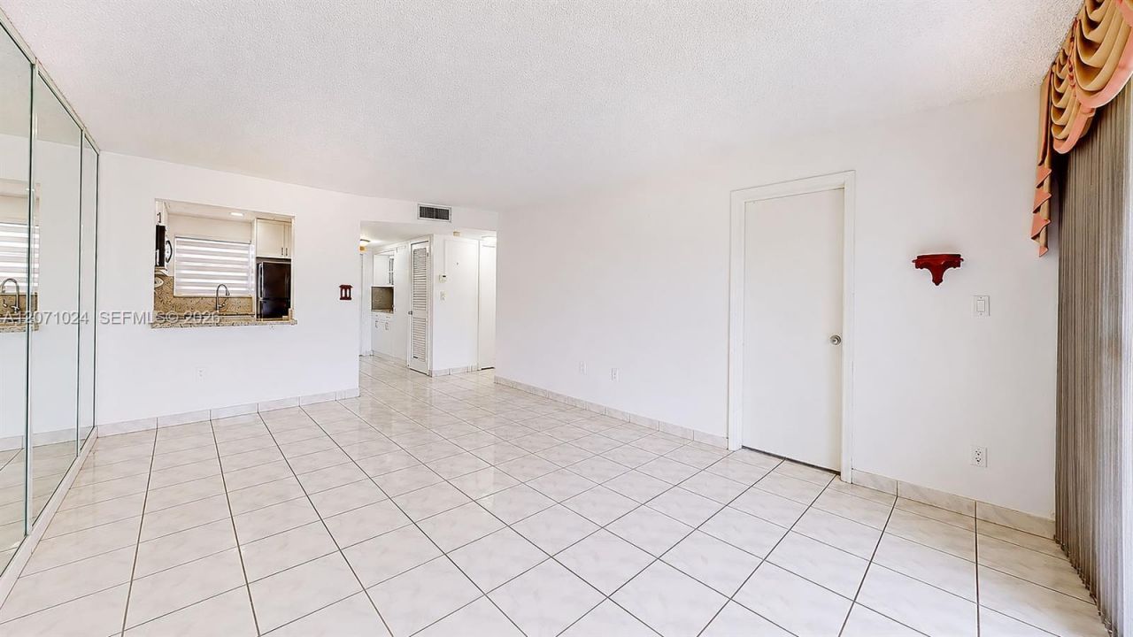 8500 Sunrise Lakes Blvd , Unit 201, Sunrise, FL 33322 Photo