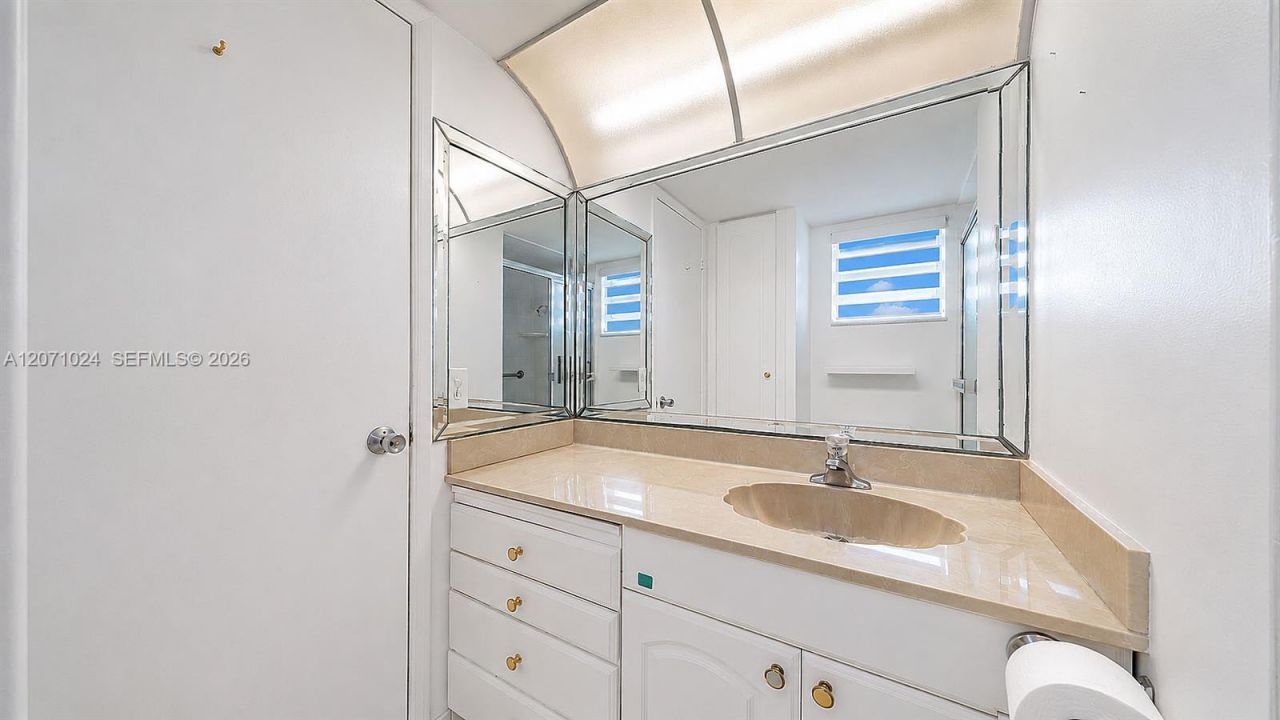 8500 Sunrise Lakes Blvd , Unit 201, Sunrise, FL 33322 Photo