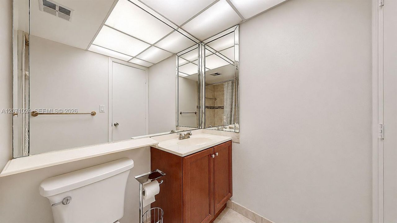 8500 Sunrise Lakes Blvd , Unit 201, Sunrise, FL 33322 Photo