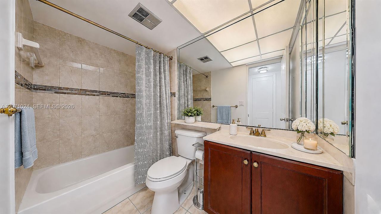 8500 Sunrise Lakes Blvd , Unit 201, Sunrise, FL 33322 Photo