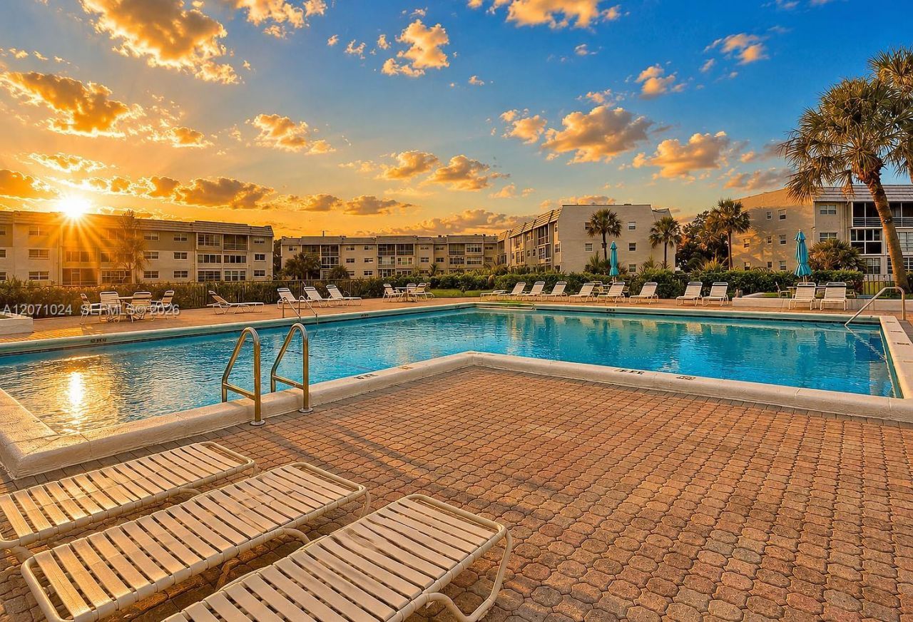 8500 Sunrise Lakes Blvd , Unit 201, Sunrise, FL 33322 Photo