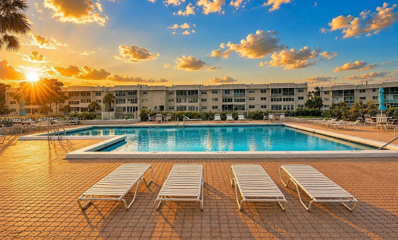 8500 Sunrise Lakes Blvd , Unit 201, Sunrise, FL 33322 Photo